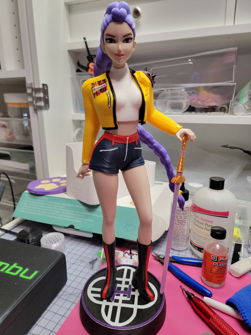 Rumi statue from Kpop Demon Hunters