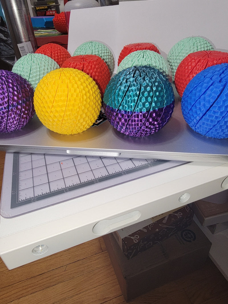 Slimeball side view - easy to customize!